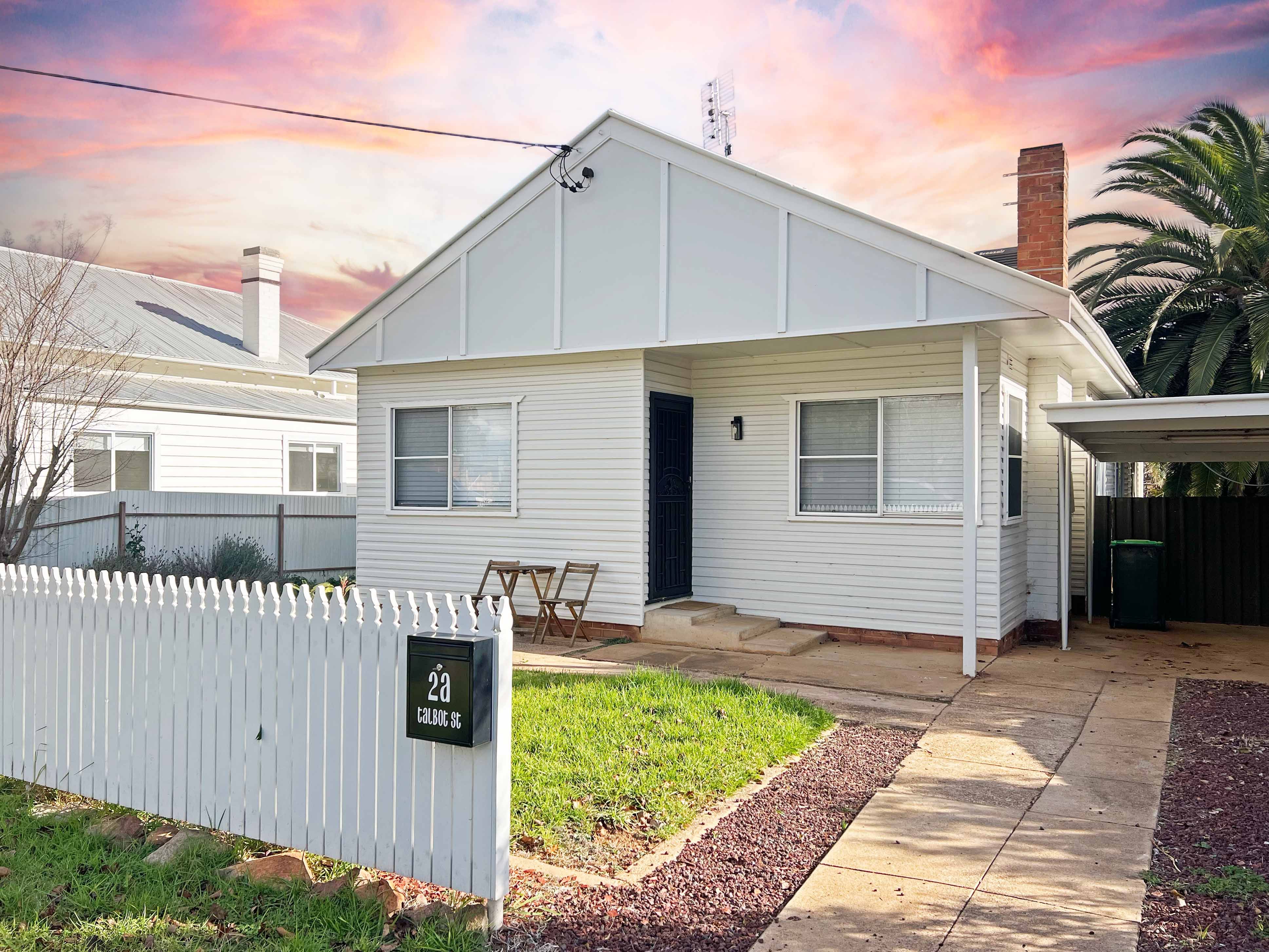 2a Talbot Street, Parkes NSW 2870, Parkes - Image 1