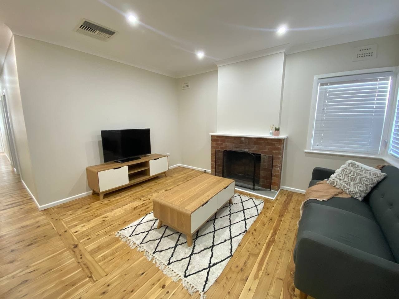 2a Talbot Street, Parkes NSW 2870, Parkes - Thumbnail 3