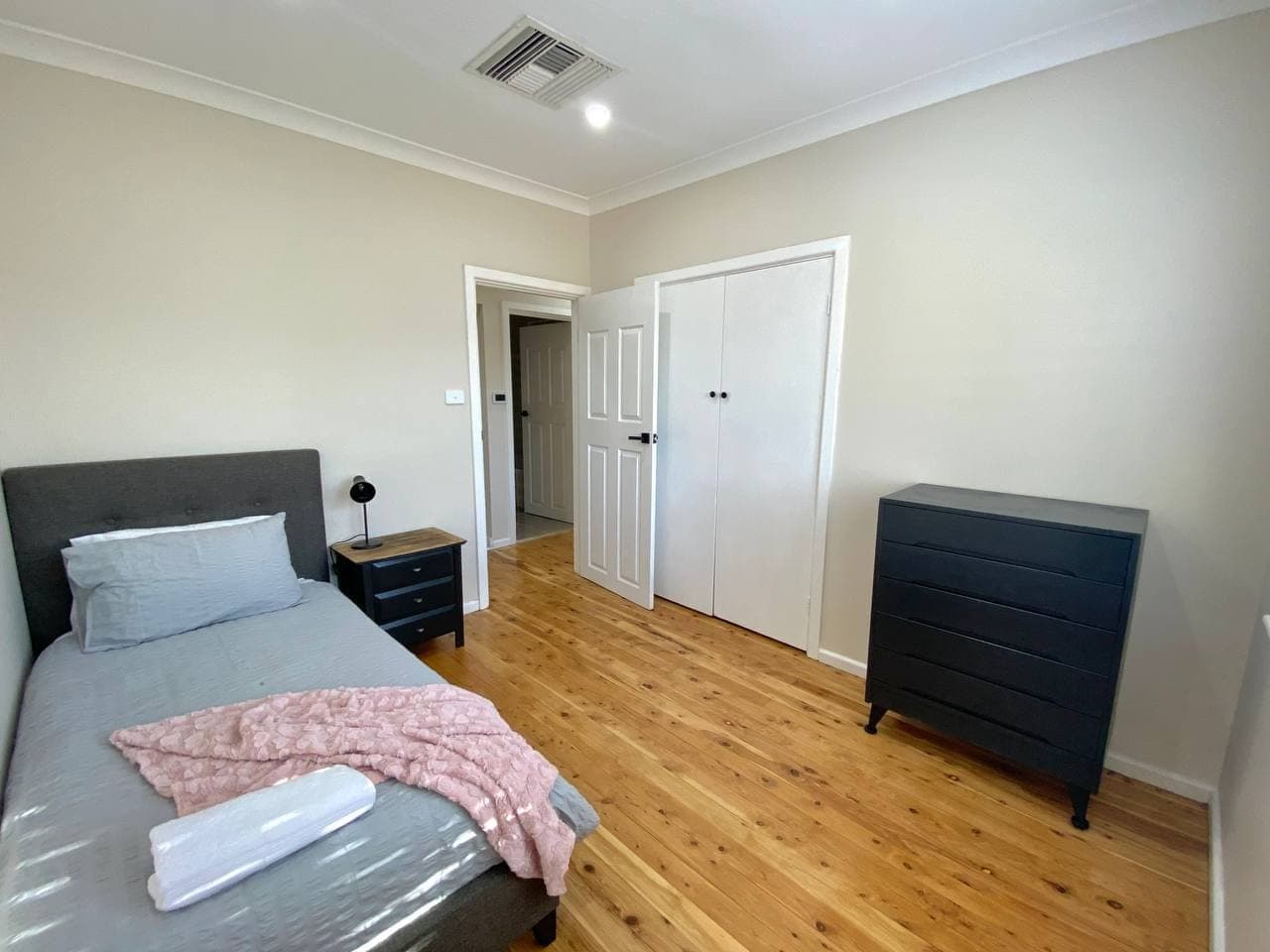 2a Talbot Street, Parkes NSW 2870, Parkes - Thumbnail 7