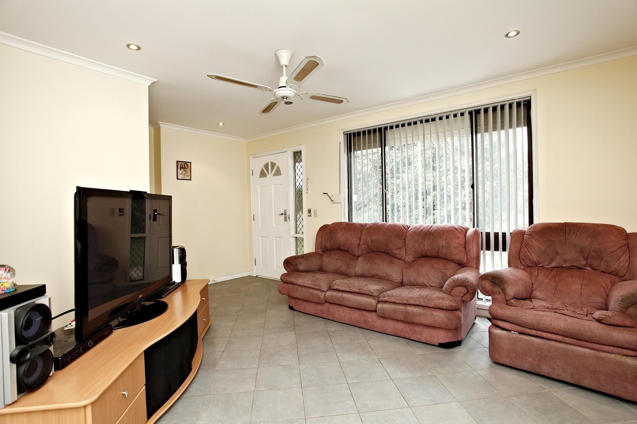 35 Galatea Street, PLUMPTON NSW 2761, Plumpton - Thumbnail 3