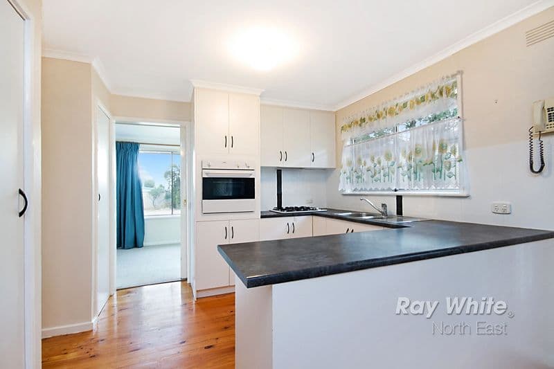 16 Batley Street, Para Vista SA 5093, Para Vista - Thumbnail 4