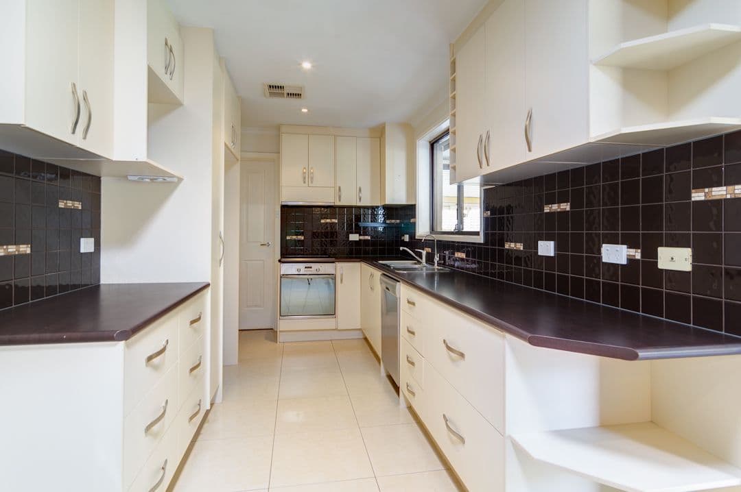 15 Campus Drive, Aberfoyle Park SA 5159, Aberfoyle Park - Thumbnail 3