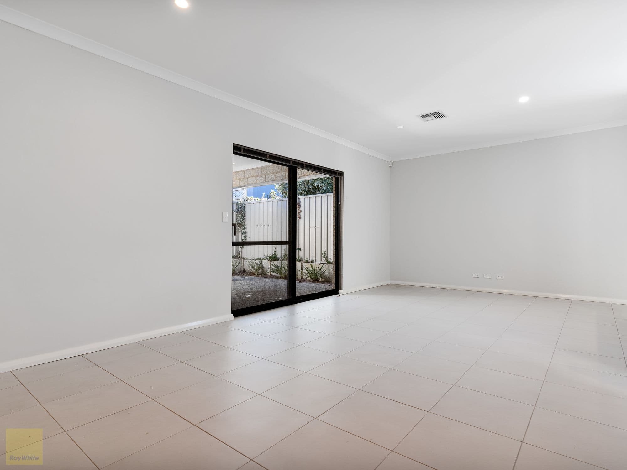 49C Walderton Avenue, Balga WA 6061, Balga - Thumbnail 3
