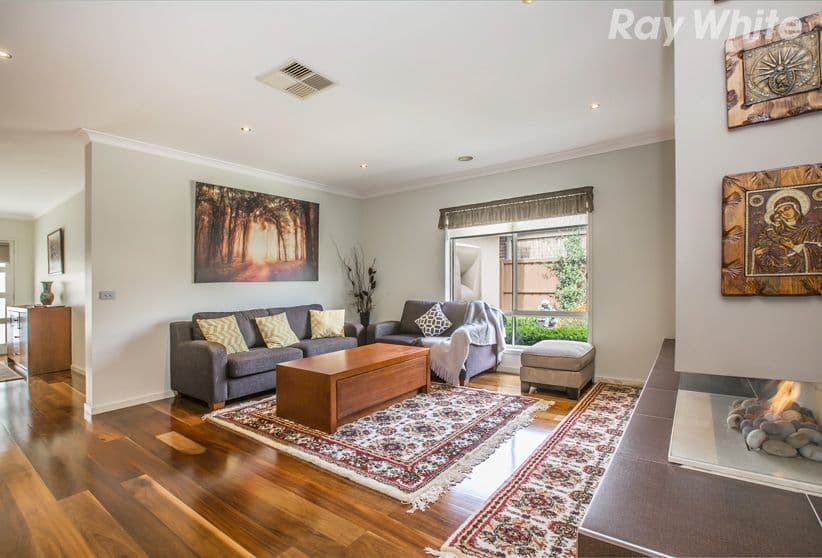 25 Mountain Way, Doreen VIC 3754, Doreen - Thumbnail 3
