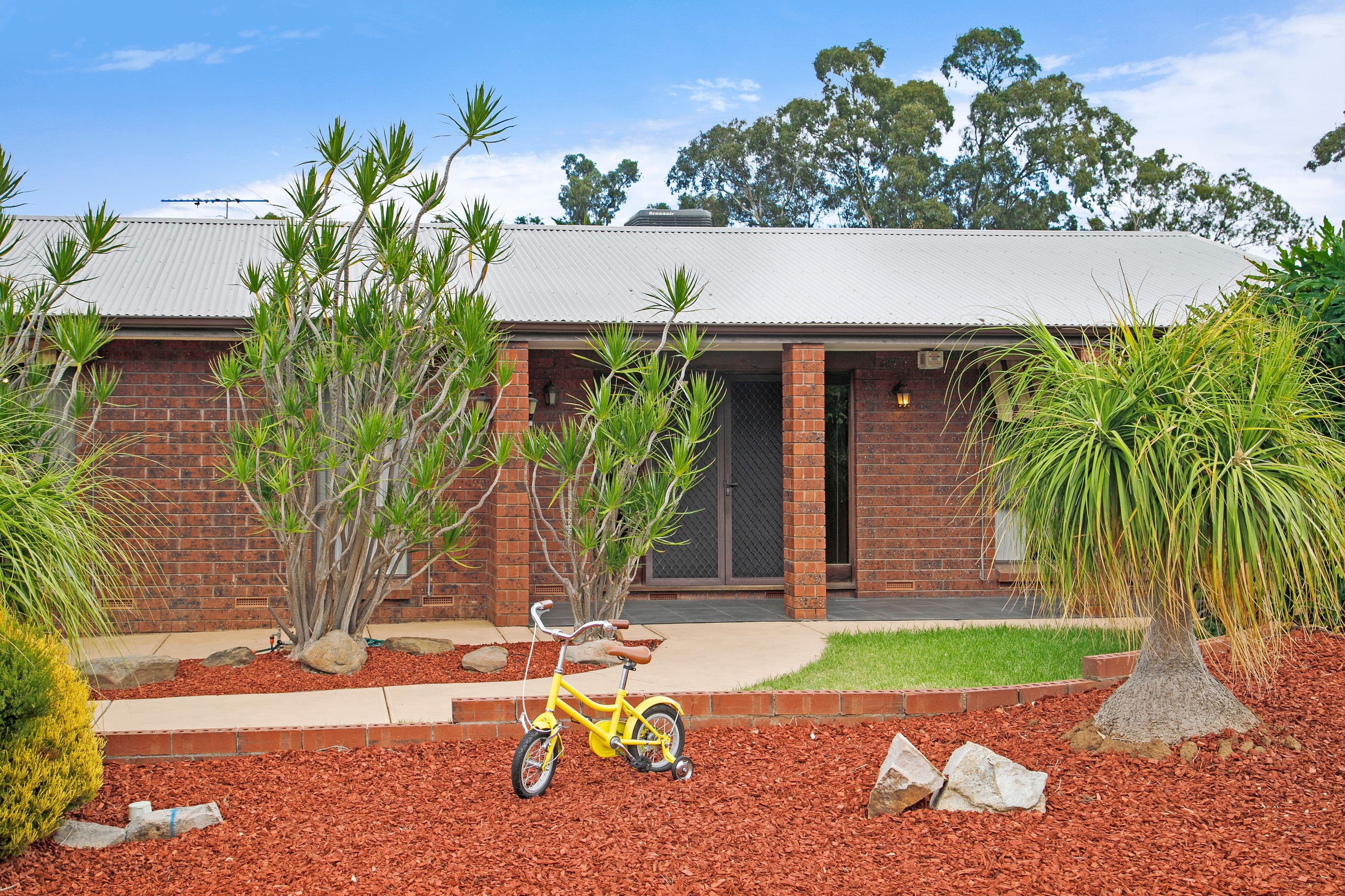 42 Bungarra Street, Hillbank SA 5112, Hillbank - Thumbnail 2