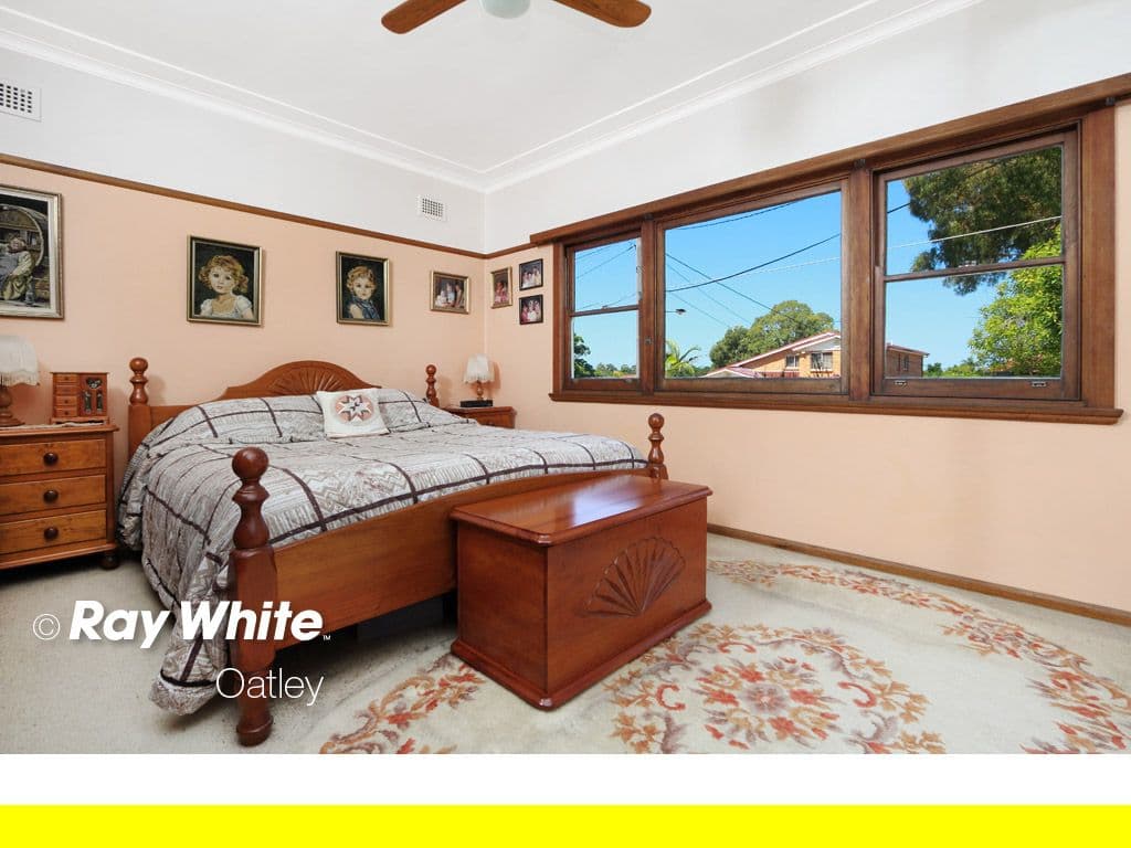 39 Carrington Avenue, Mortdale NSW 2223, Mortdale - Thumbnail 5