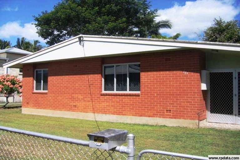 11a Cairns Street, CAIRNS NORTH QLD 4870, Cairns North - Thumbnail 2