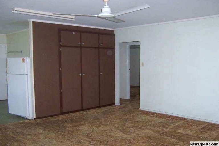 11a Cairns Street, CAIRNS NORTH QLD 4870, Cairns North - Thumbnail 4