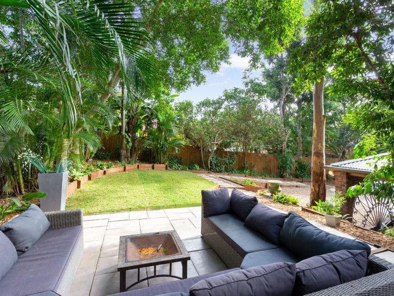 21 Haversham Avenue, Wheelers Hill, VIC, Wheelers Hill - Thumbnail 2