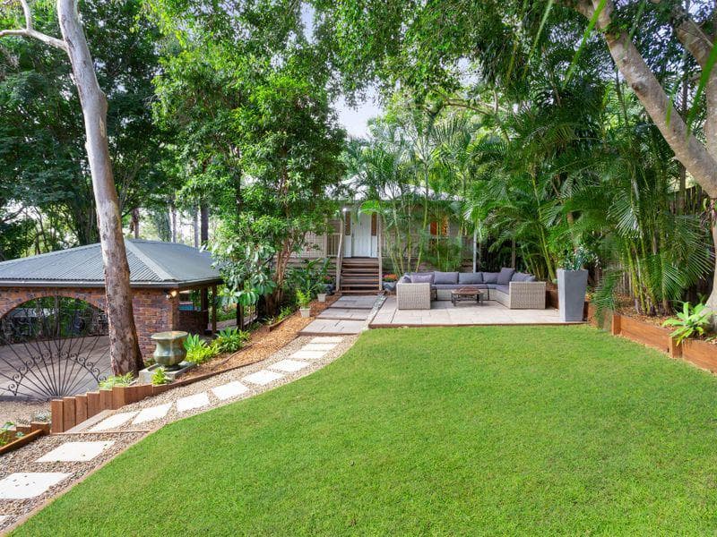 21 Haversham Avenue, Wheelers Hill, VIC, Wheelers Hill - Thumbnail 3