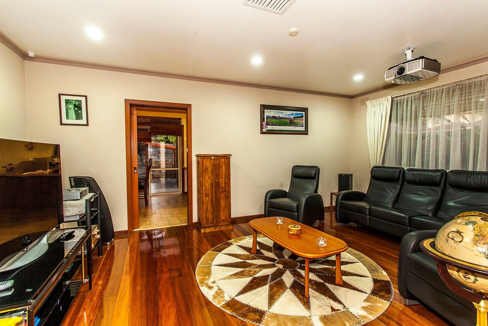 1 Silverton Drive, Noble Park North VIC 3174, Noble Park North - Thumbnail 2