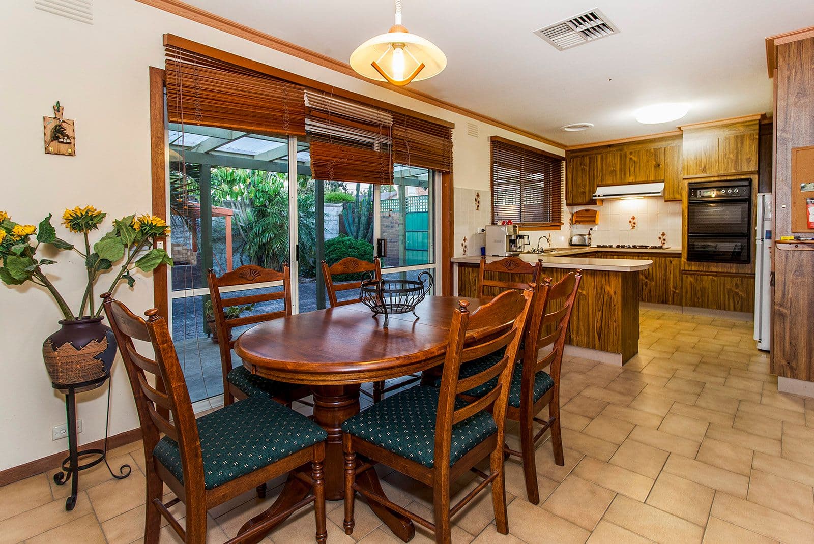 1 Silverton Drive, Noble Park North VIC 3174, Noble Park North - Thumbnail 3
