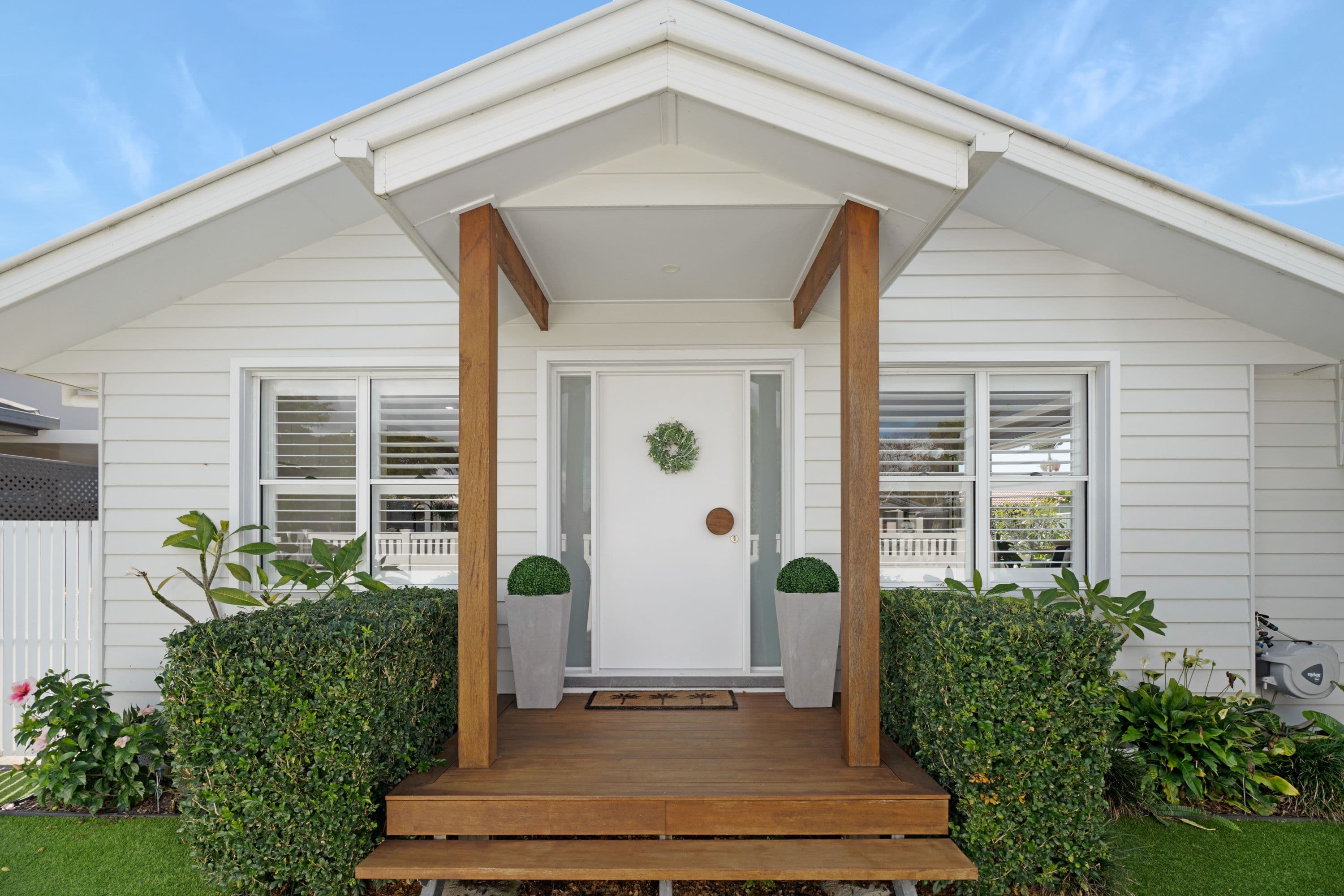 11 Auk Avenue, Burleigh Waters QLD 4220, Burleigh Waters - Image 1