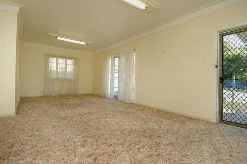 86 Newman Avenue, CAMP HILL QLD 4152, Camp Hill - Thumbnail 7