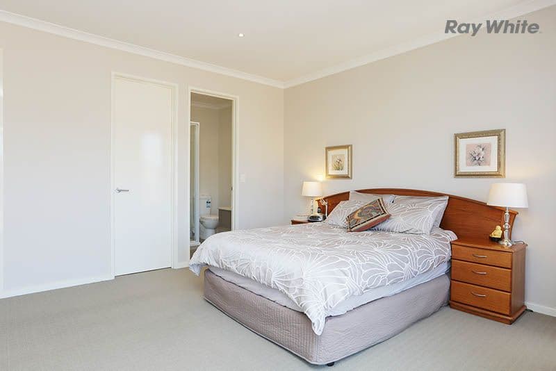17 Georgia Crescent, Werribee VIC 3030, Werribee - Thumbnail 6