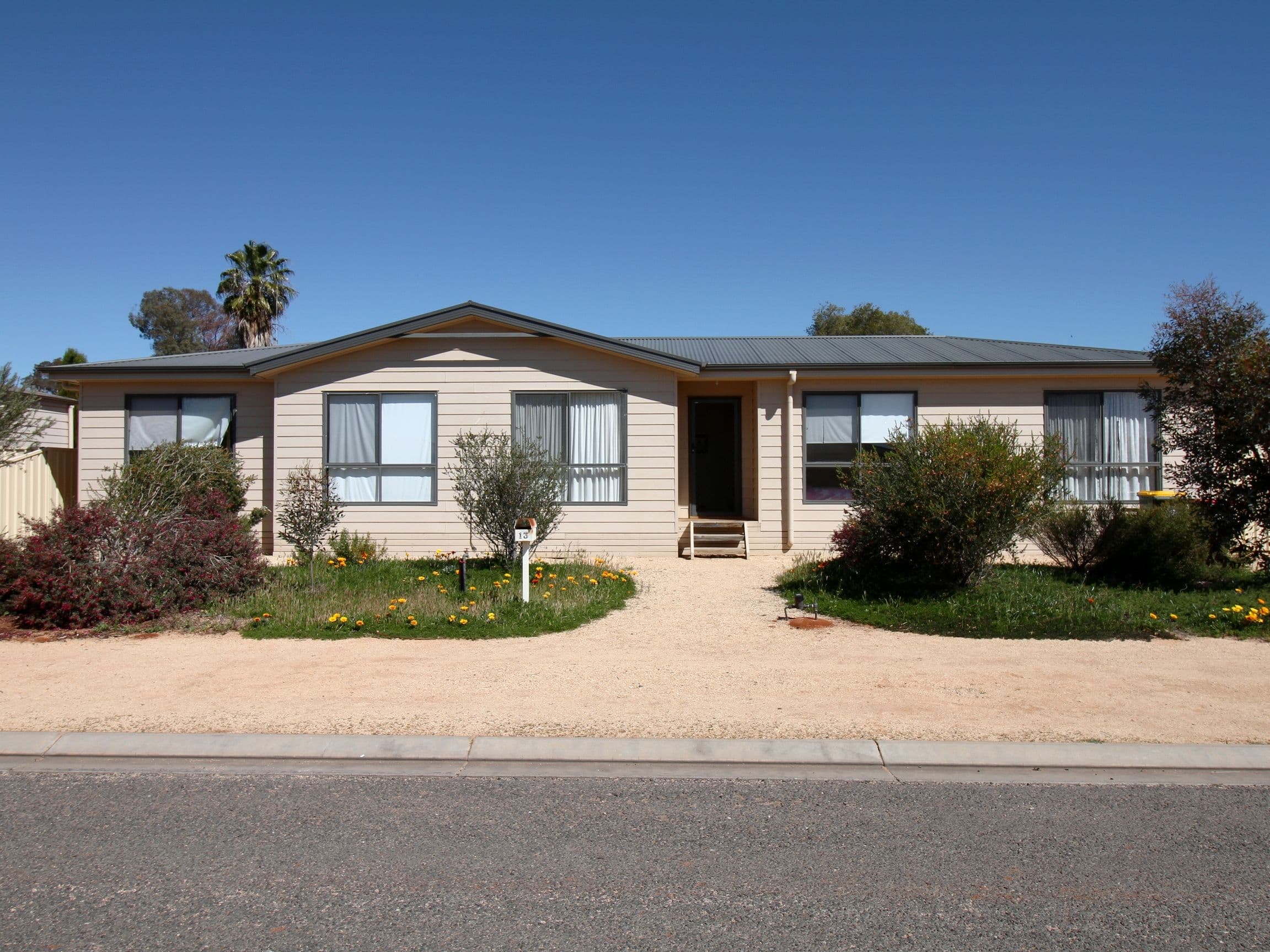 13 Schick Street, Loxton SA 5333, Loxton - Image 1