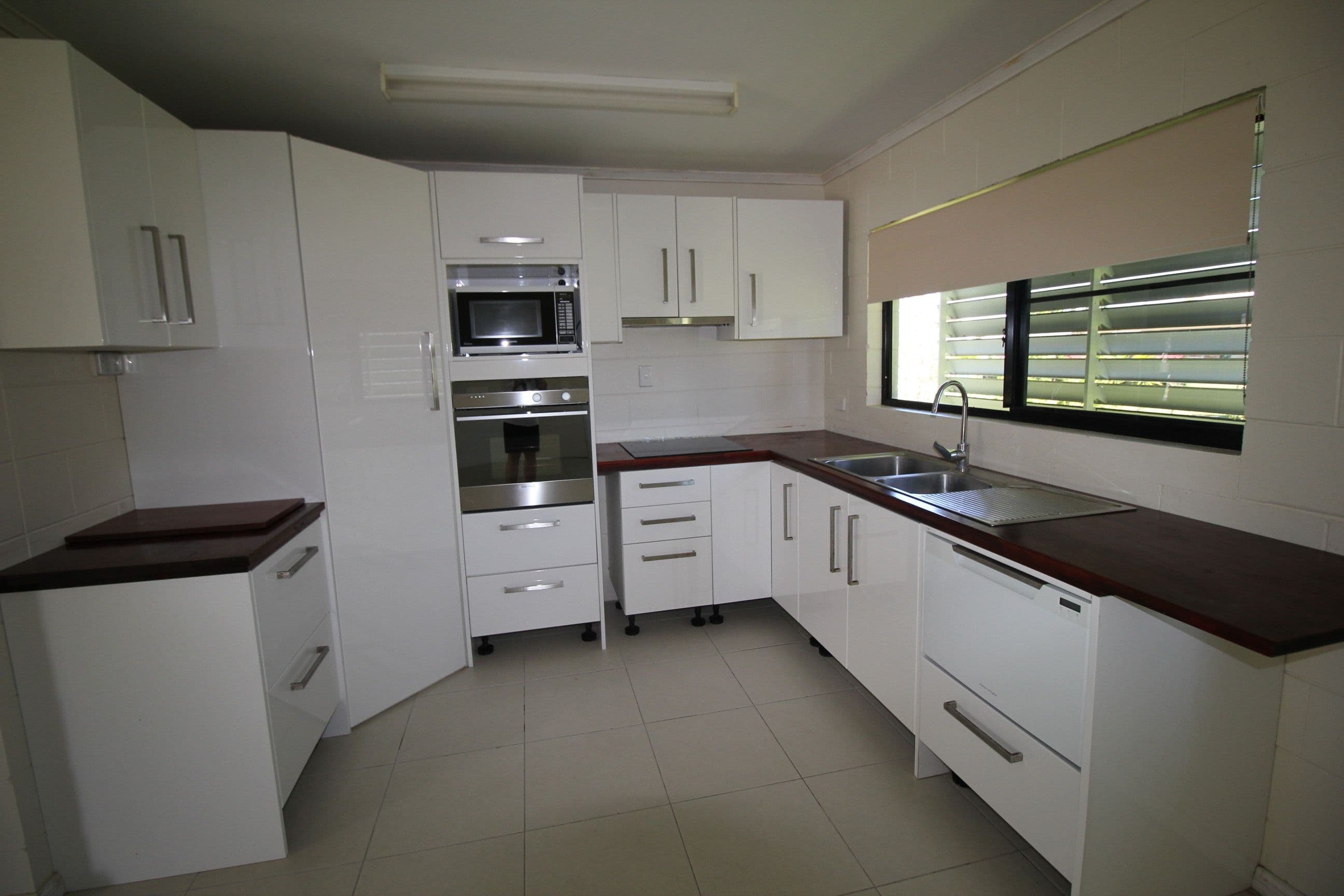 88 Patterson Parade, Lucinda QLD 4850, Lucinda - Thumbnail 2