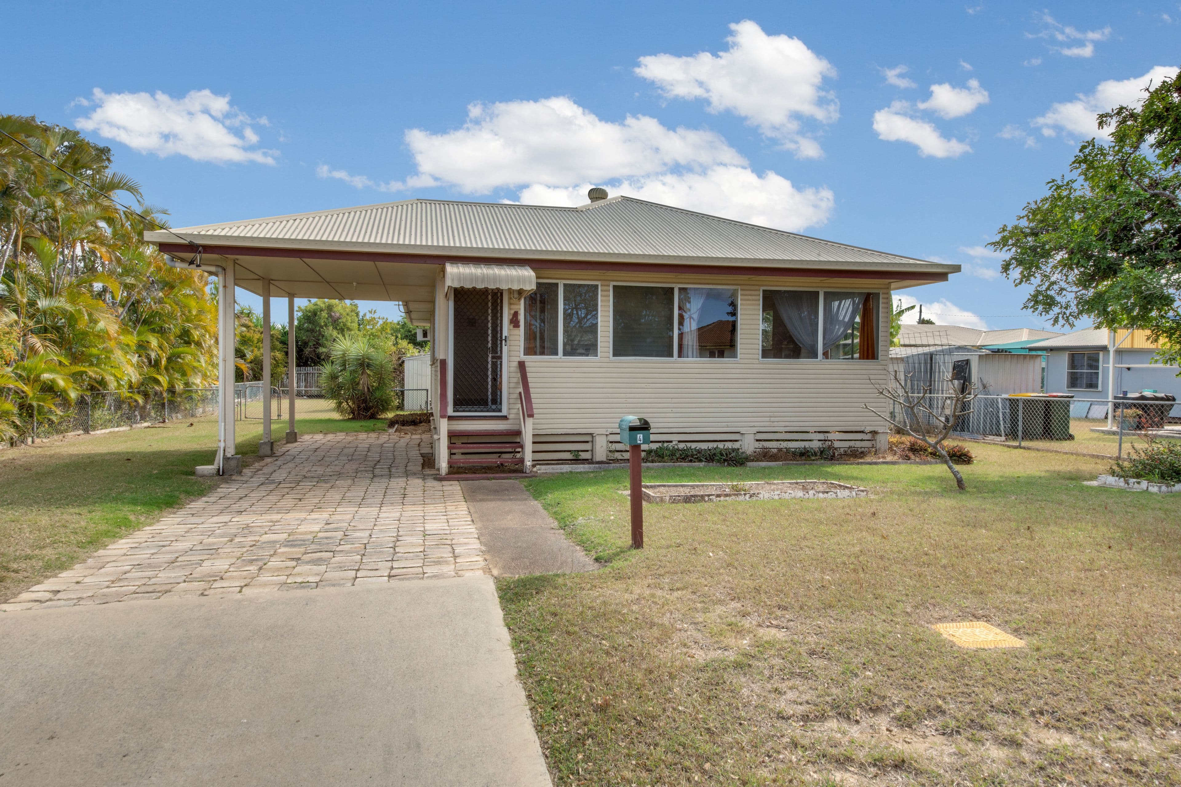 4 Callide Crescent, Barney Point QLD 4680, Barney Point - Thumbnail 2
