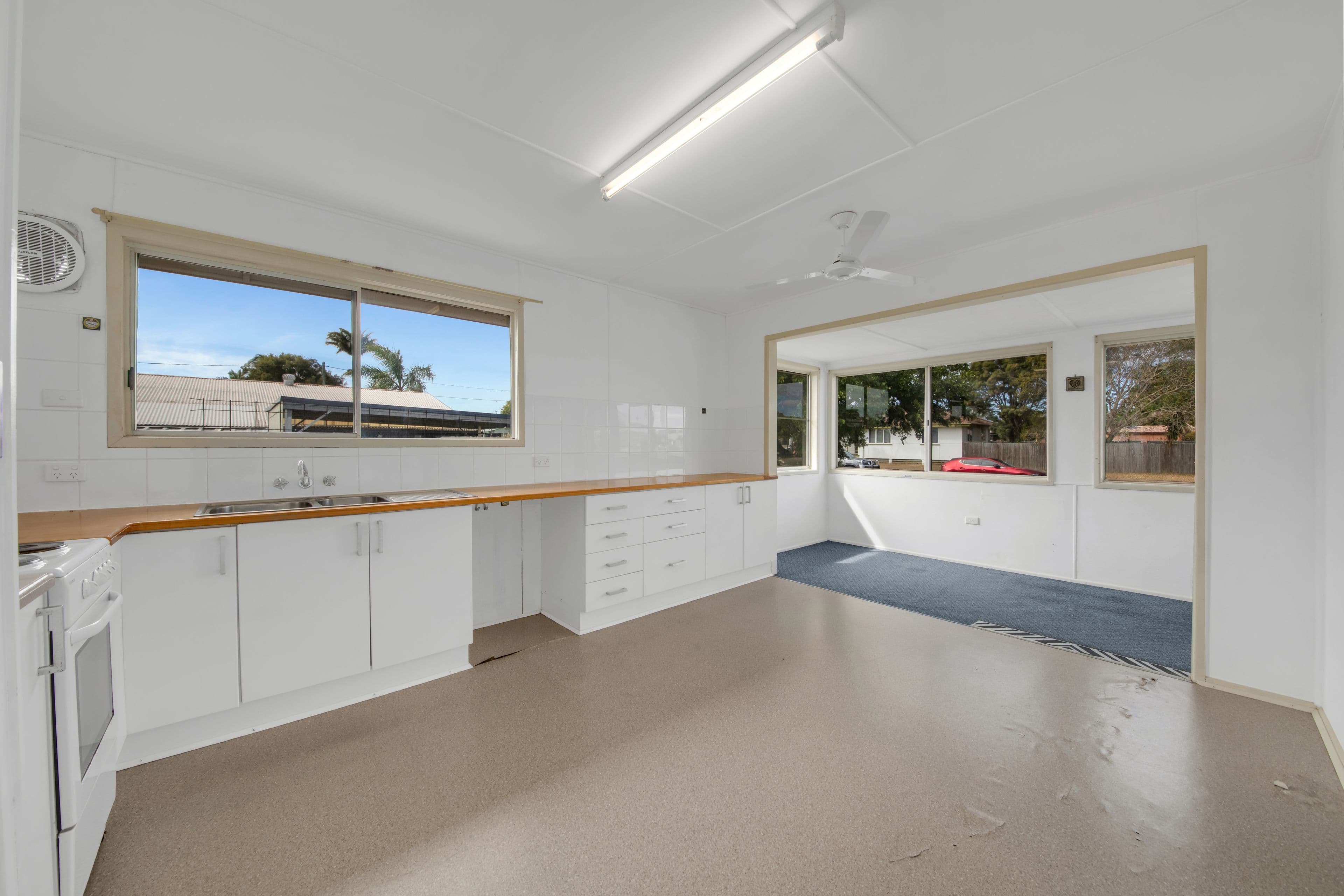 4 Callide Crescent, Barney Point QLD 4680, Barney Point - Thumbnail 3