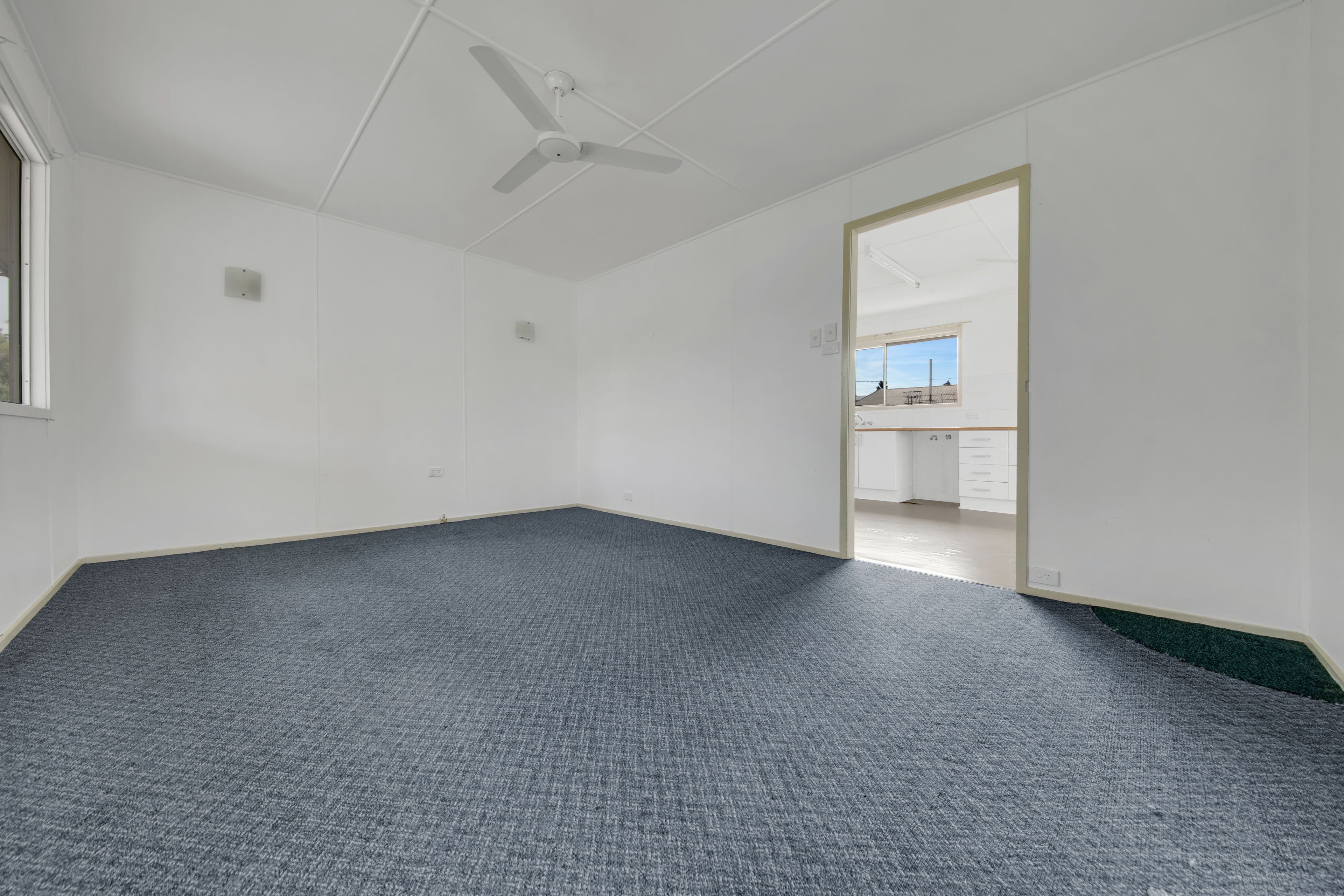 4 Callide Crescent, Barney Point QLD 4680, Barney Point - Thumbnail 5