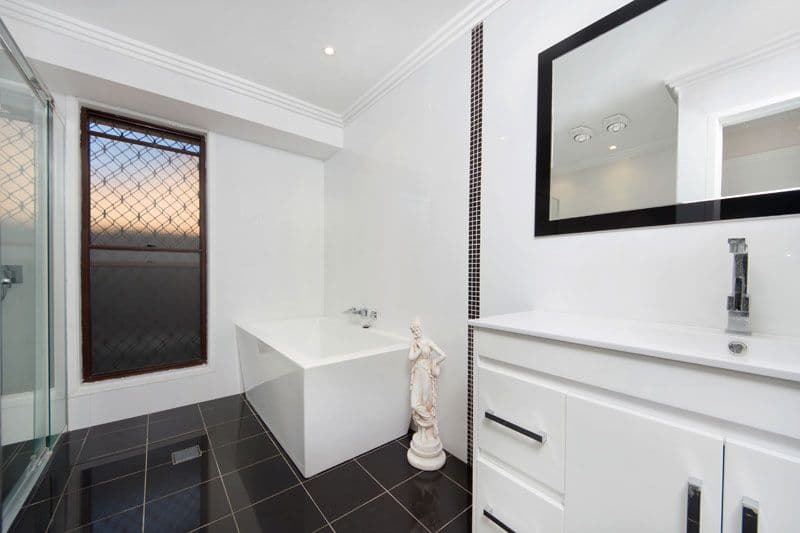 4 Karangi Place, ILLAWONG NSW 2234, Illawong - Thumbnail 7