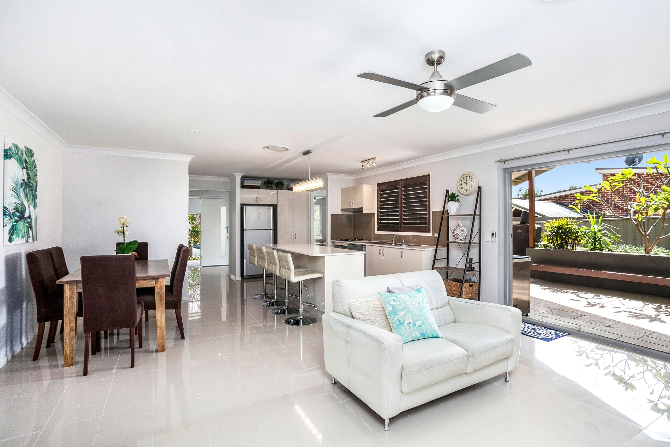 16 Cascade Circuit, Albion Park - Thumbnail 2