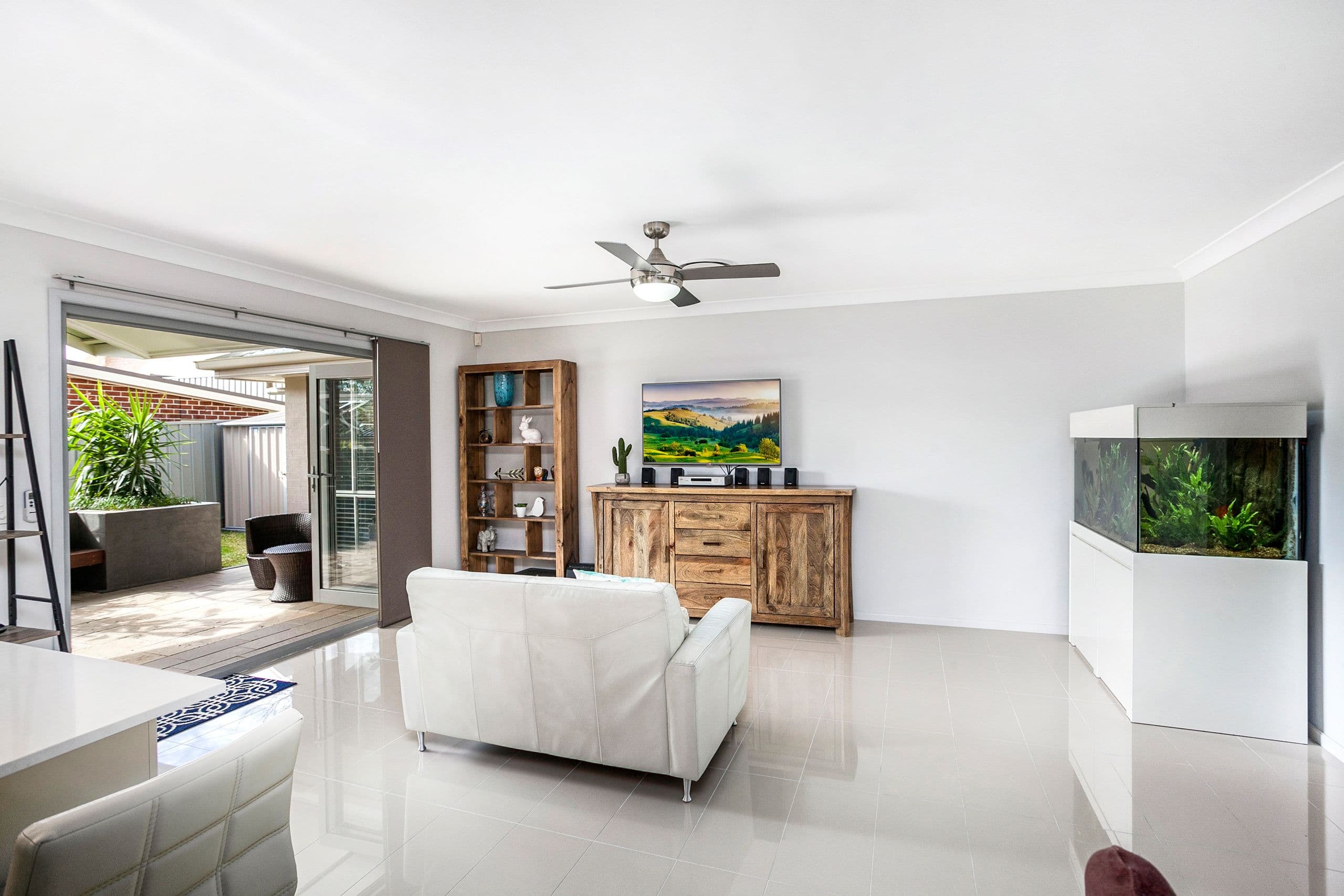 16 Cascade Circuit, Albion Park - Thumbnail 3