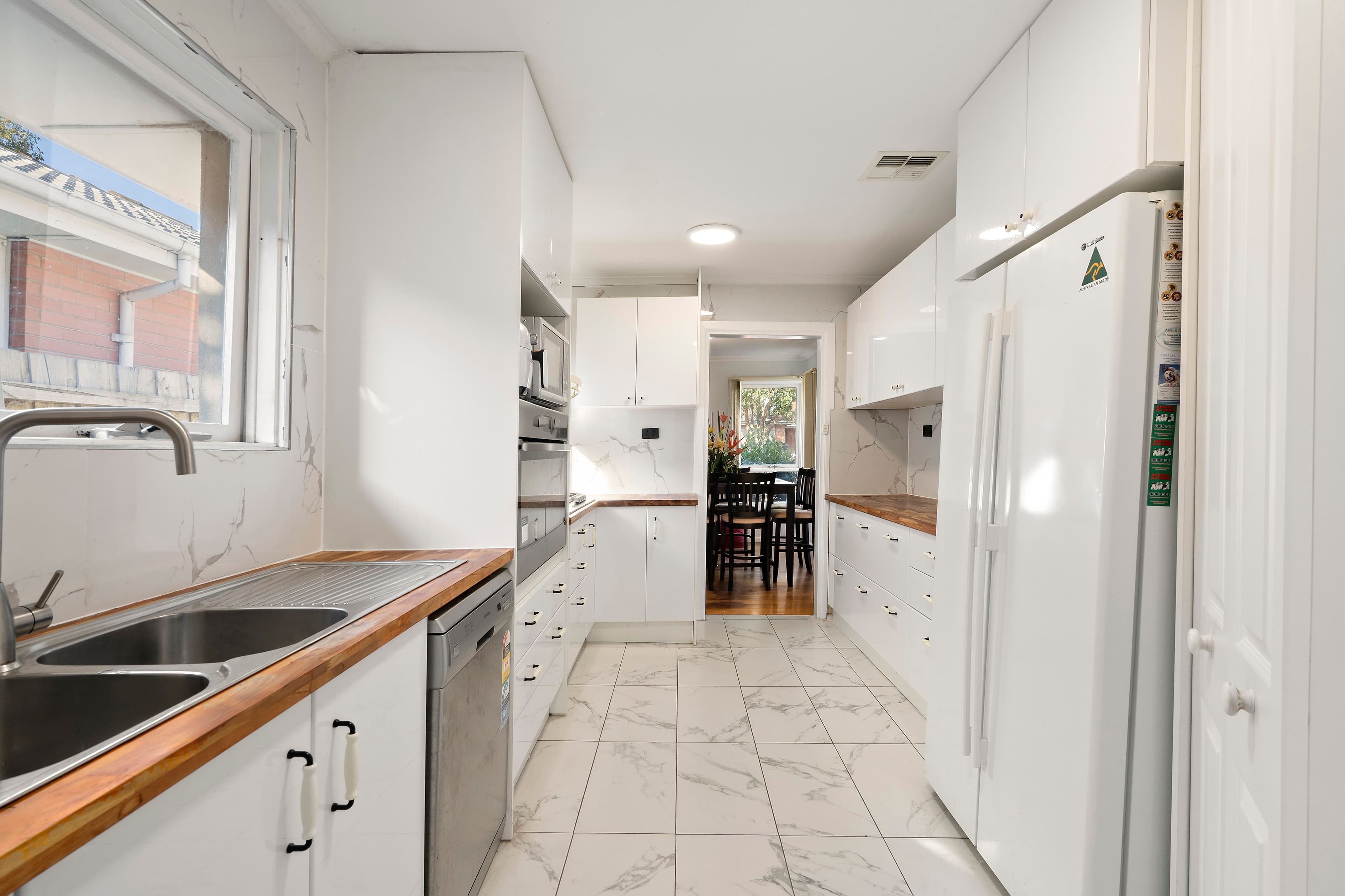 13 Henderson Street, Reservoir VIC 3073, Reservoir - Thumbnail 4