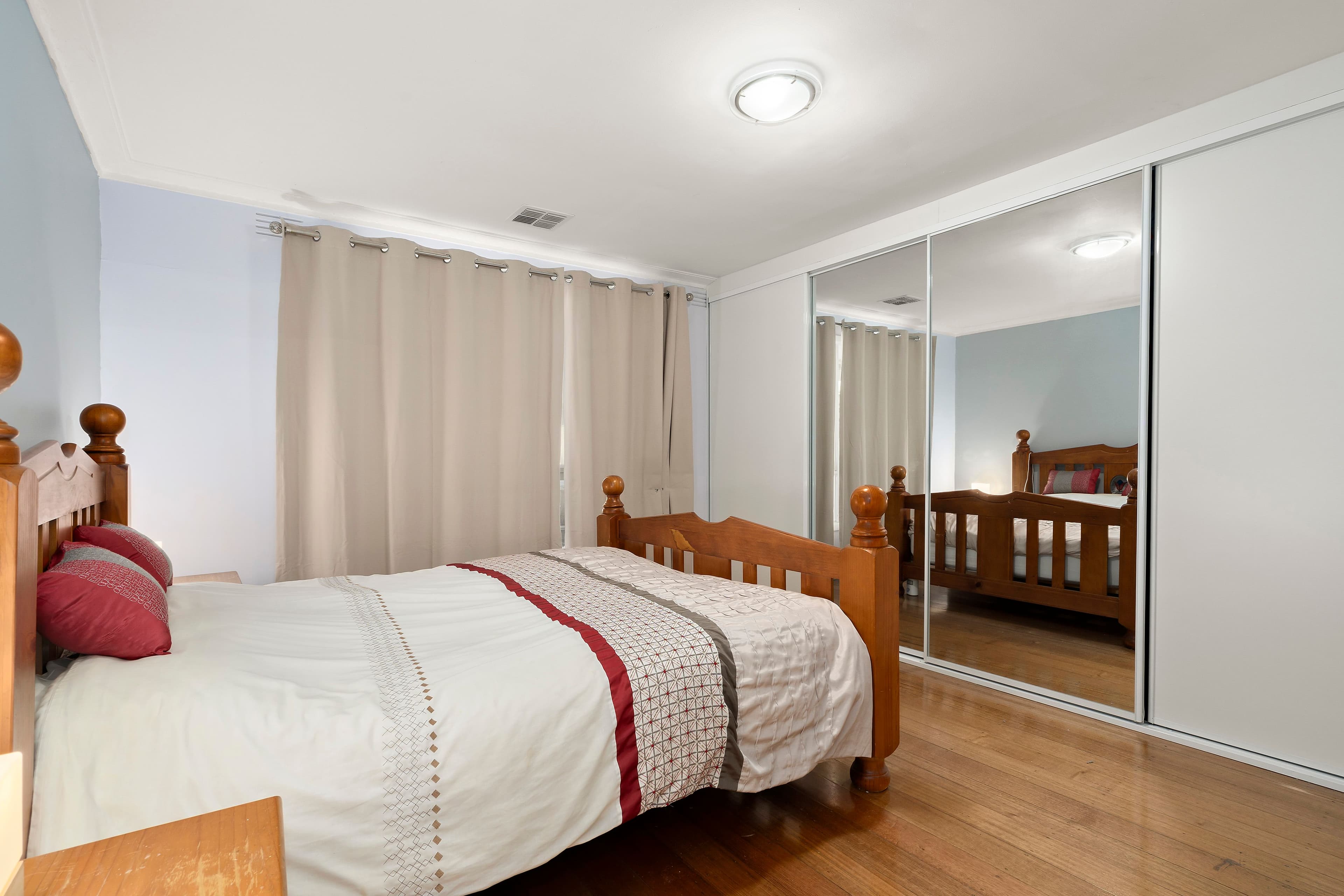 13 Henderson Street, Reservoir VIC 3073, Reservoir - Thumbnail 5