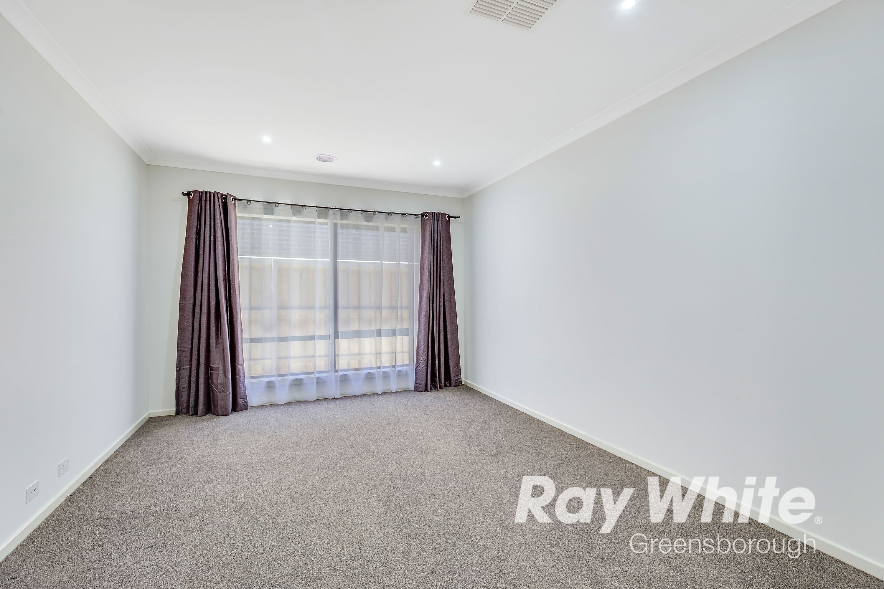 42 Strathalbyn Chase, Wollert VIC 3750, Wollert - Thumbnail 4