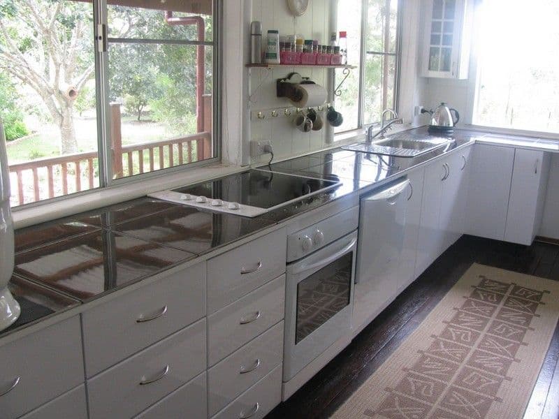 6 Short Street, CROWS NEST QLD 4355, Crows Nest - Thumbnail 2