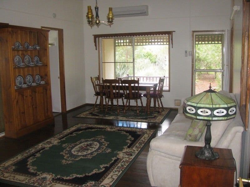 6 Short Street, CROWS NEST QLD 4355, Crows Nest - Thumbnail 6