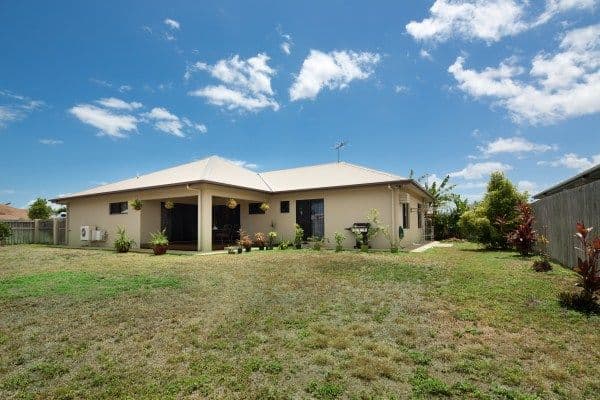 70 Springbrook Parade, IDALIA QLD 4811, Idalia - Thumbnail 2