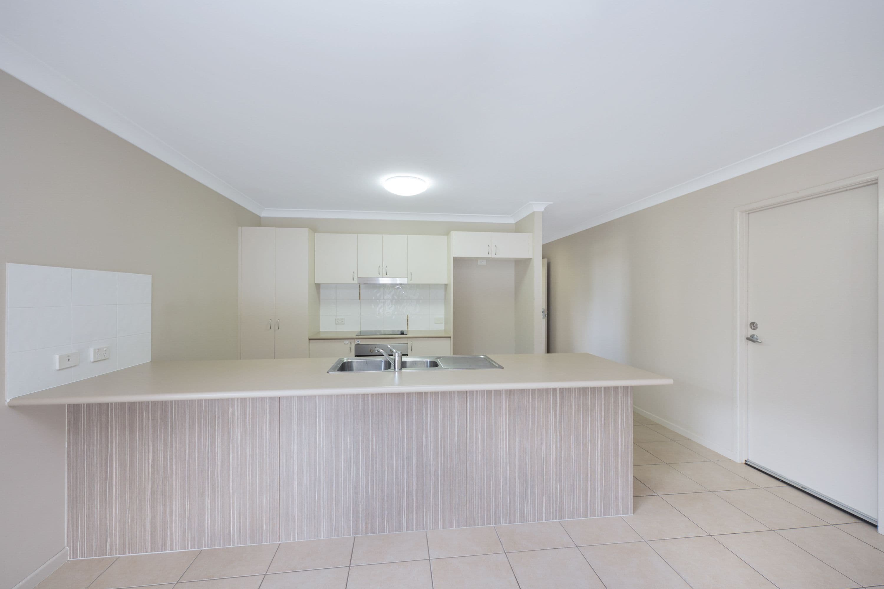 6 Ellsworth Drive, Mount Louisa QLD 4814, Mount Louisa - Thumbnail 3