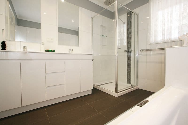 12 Huntingdale Drive, CHIRNSIDE PARK VIC 3116, Chirnside Park - Thumbnail 7