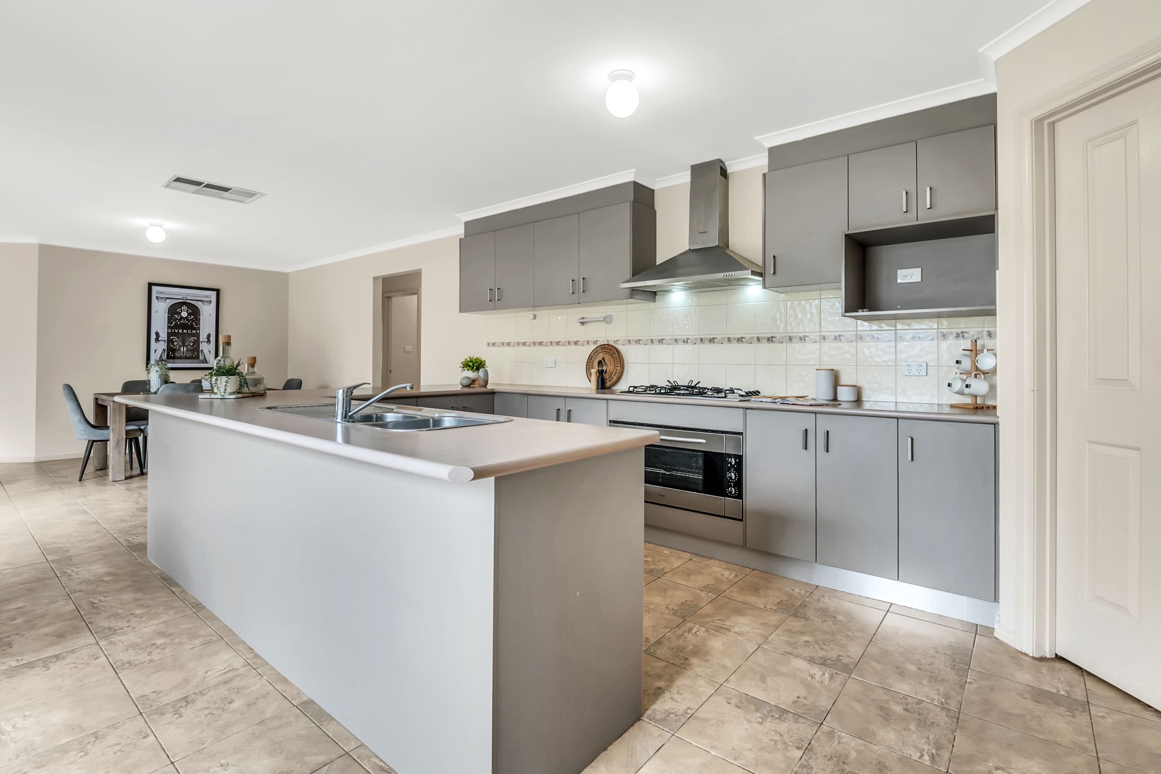 5 Pymble Gardens, Craigieburn VIC 3064, Craigieburn - Thumbnail 7