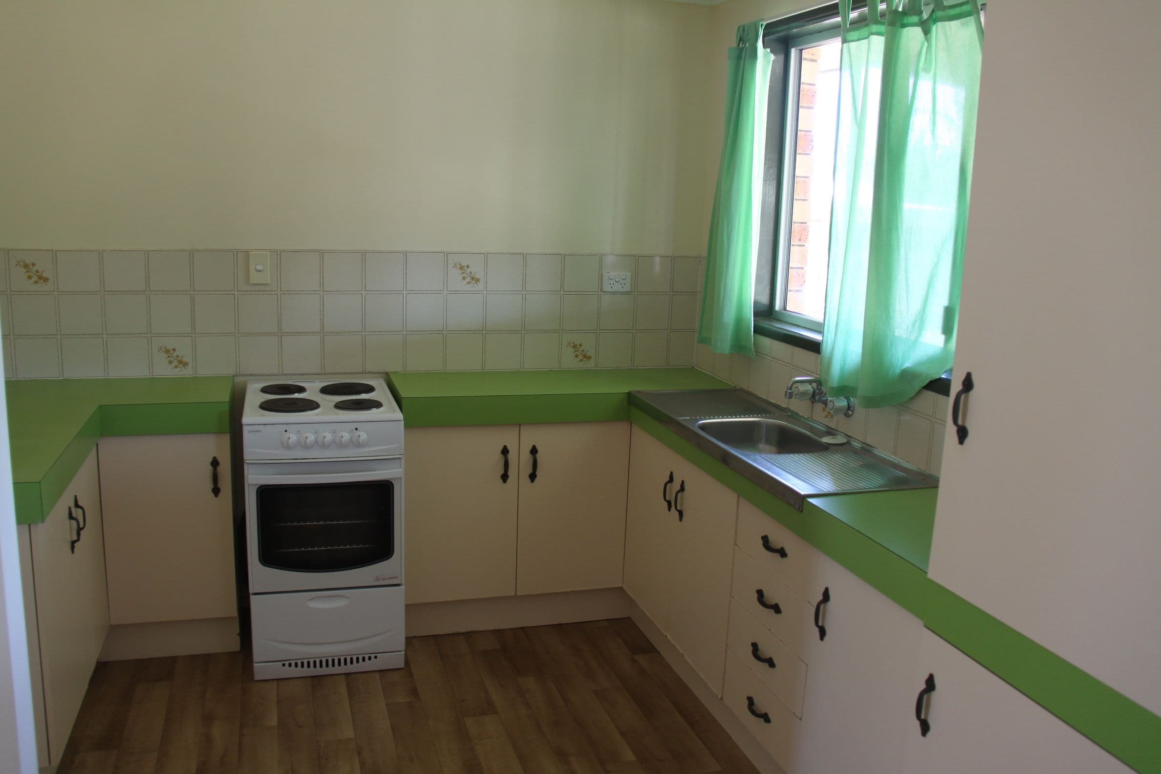 29 Cremorne Drive, Tannum Sands QLD 4680, Tannum Sands - Thumbnail 3