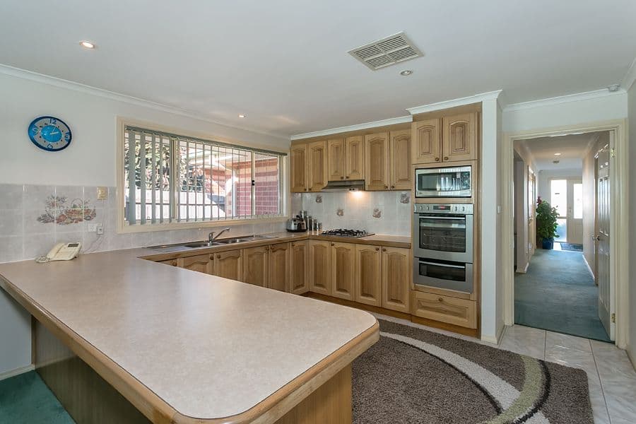 4 Dalray Court, KEILOR DOWNS VIC 3038, Keilor Downs - Thumbnail 4