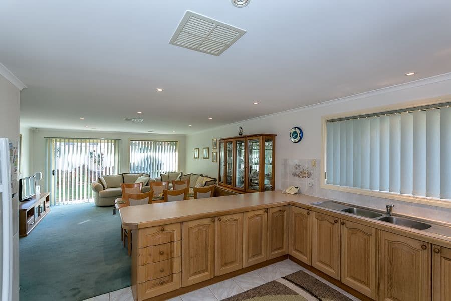 4 Dalray Court, KEILOR DOWNS VIC 3038, Keilor Downs - Thumbnail 5
