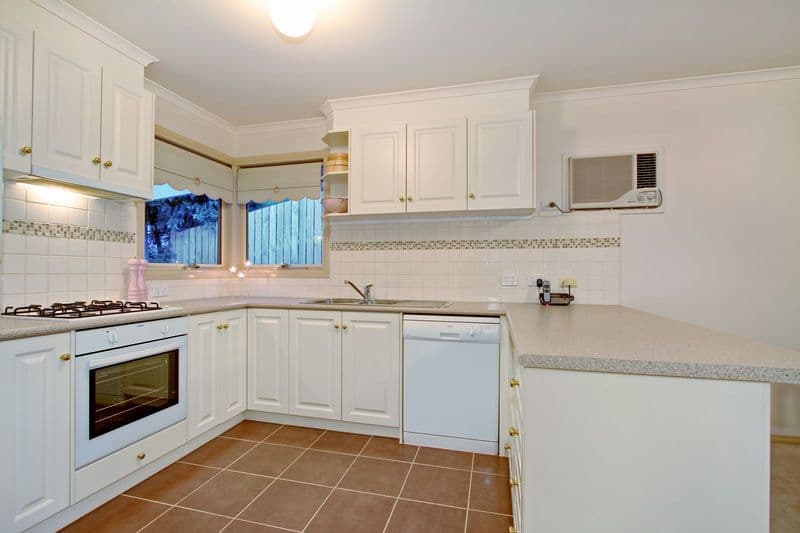 44 EASTFIELD Road, CROYDON SOUTH VIC 3136, Croydon South - Thumbnail 7
