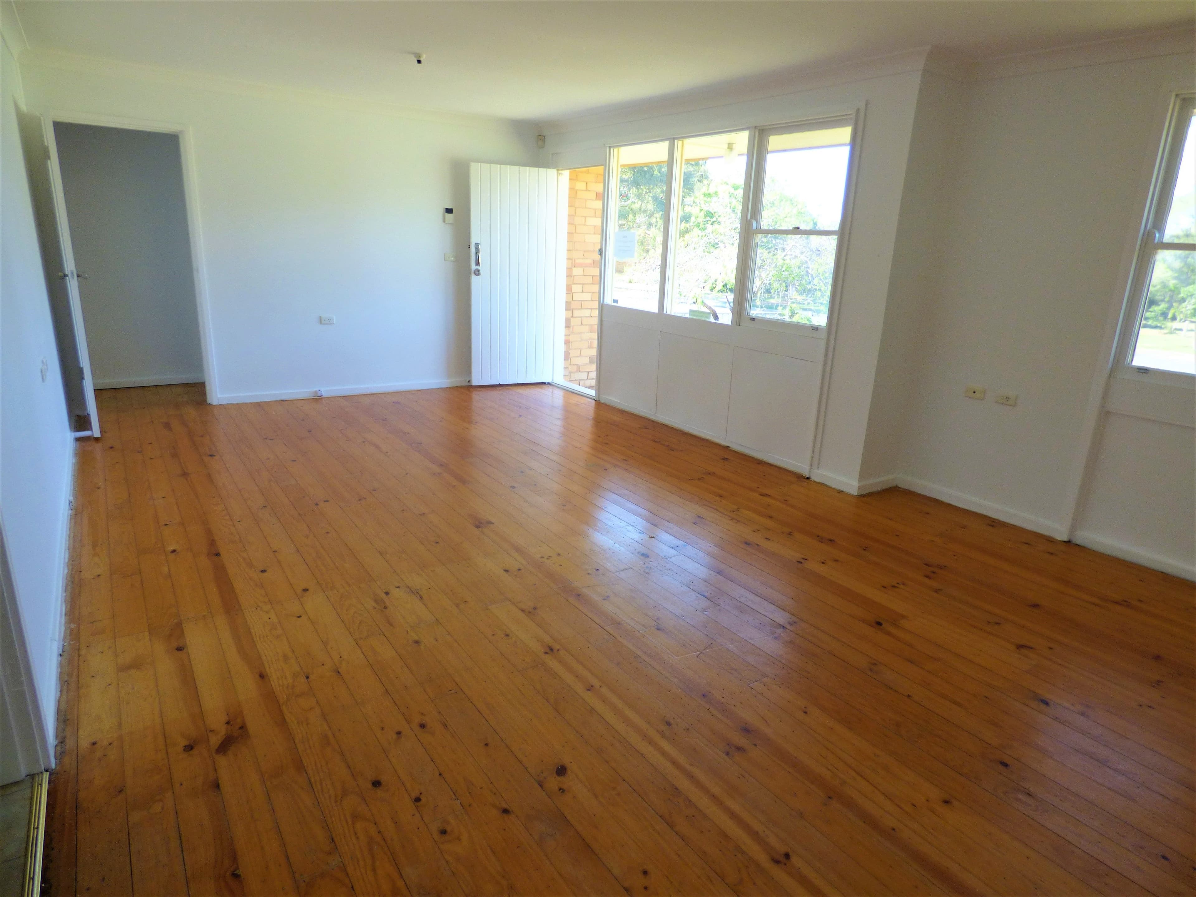 14 Cedar Crescent, Forbes - Thumbnail 3