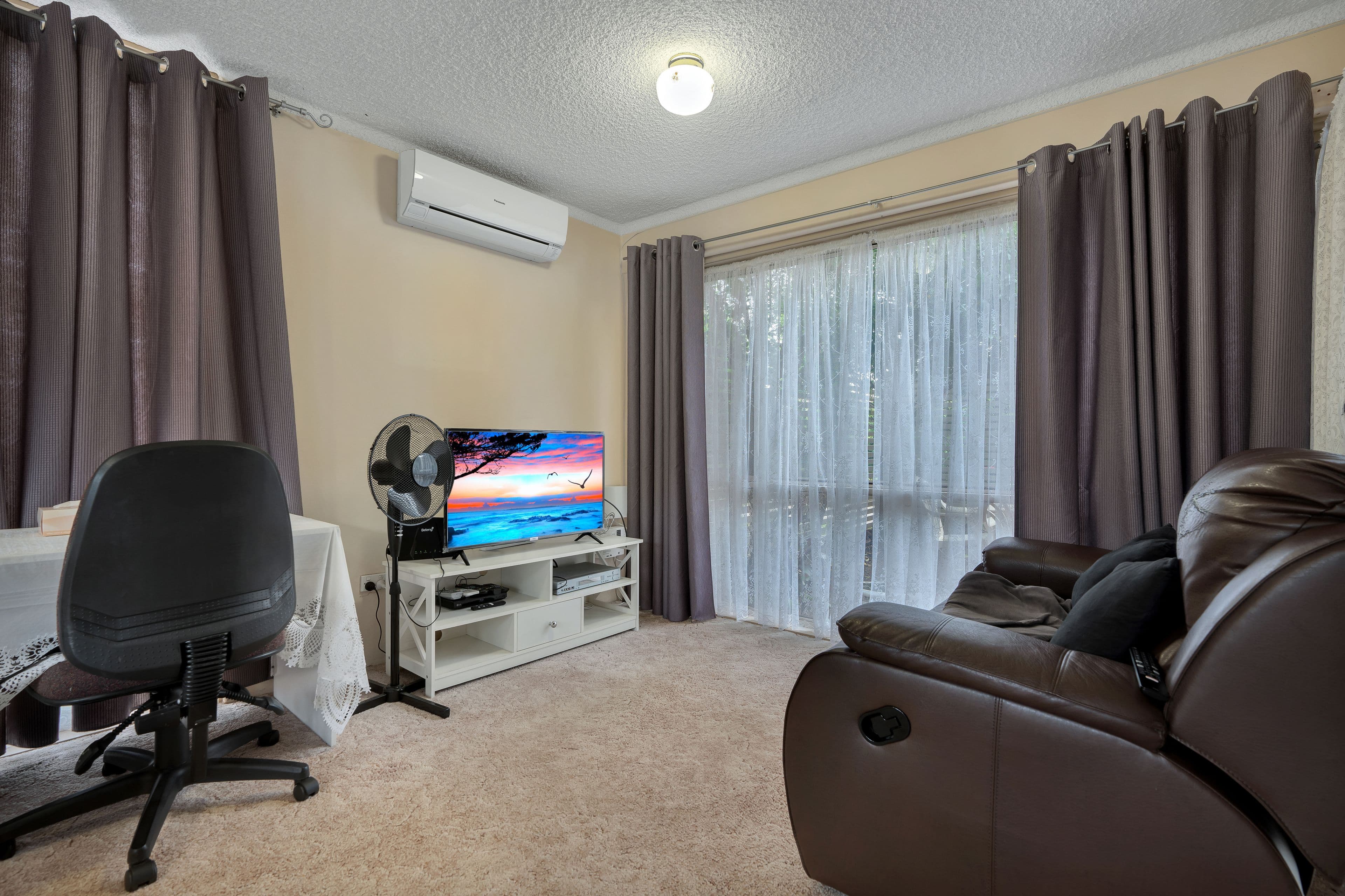 42 Plunkett Street, Nowra NSW 2541, Nowra - Thumbnail 4