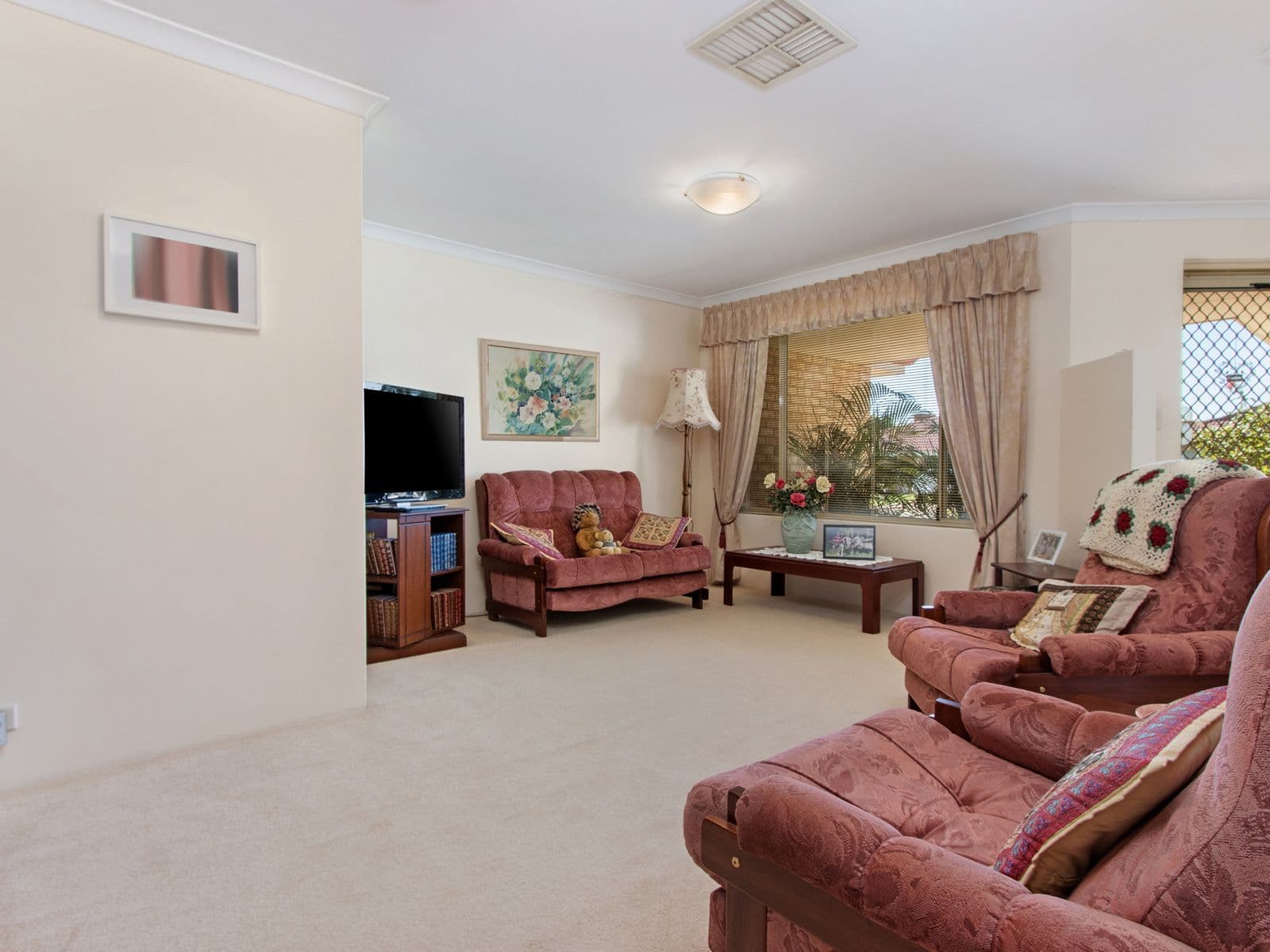 53 Virginia Place, Waikiki WA 6169, Waikiki - Thumbnail 5