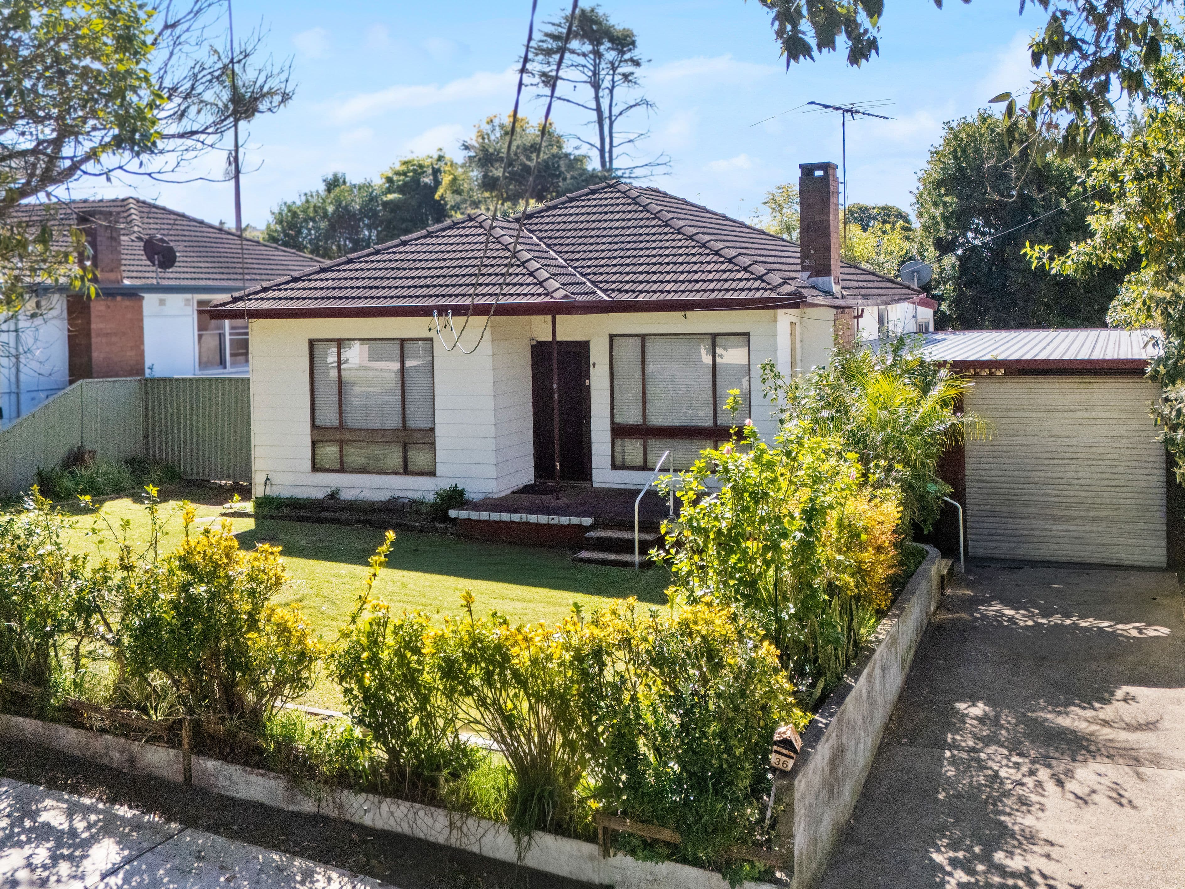36 Lawrence Street, Peakhurst NSW 2210, Peakhurst - Thumbnail 2