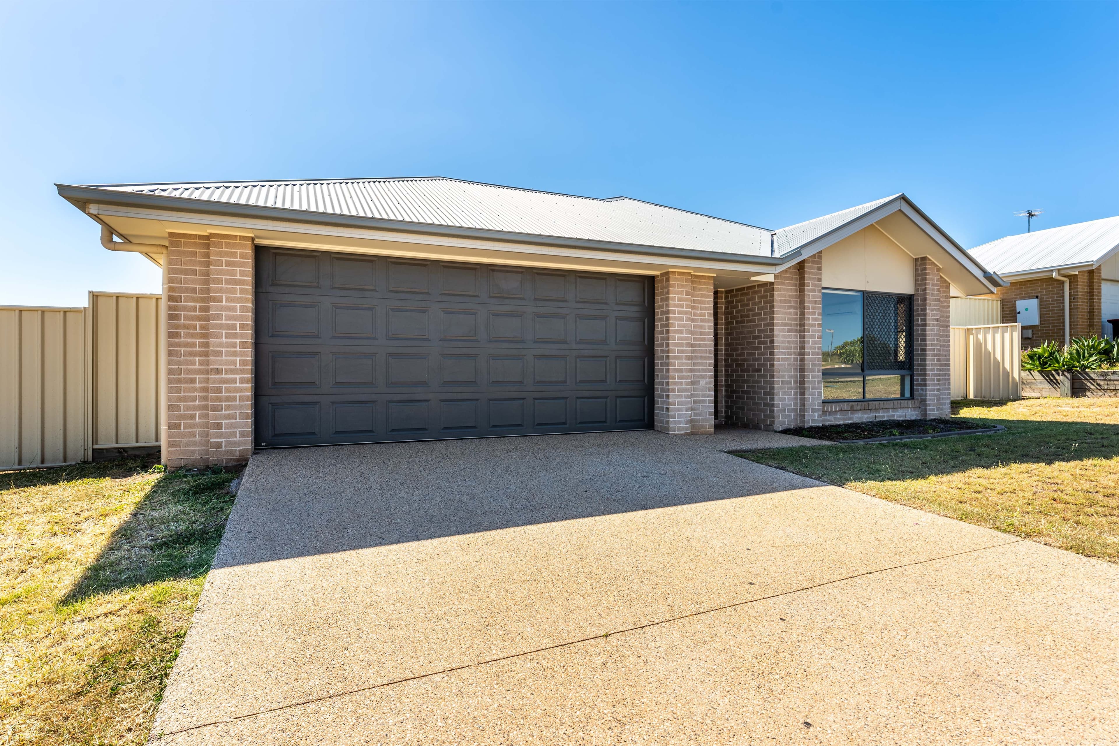 4 Suncrest Street, Emerald QLD 4720, Emerald - Image 1