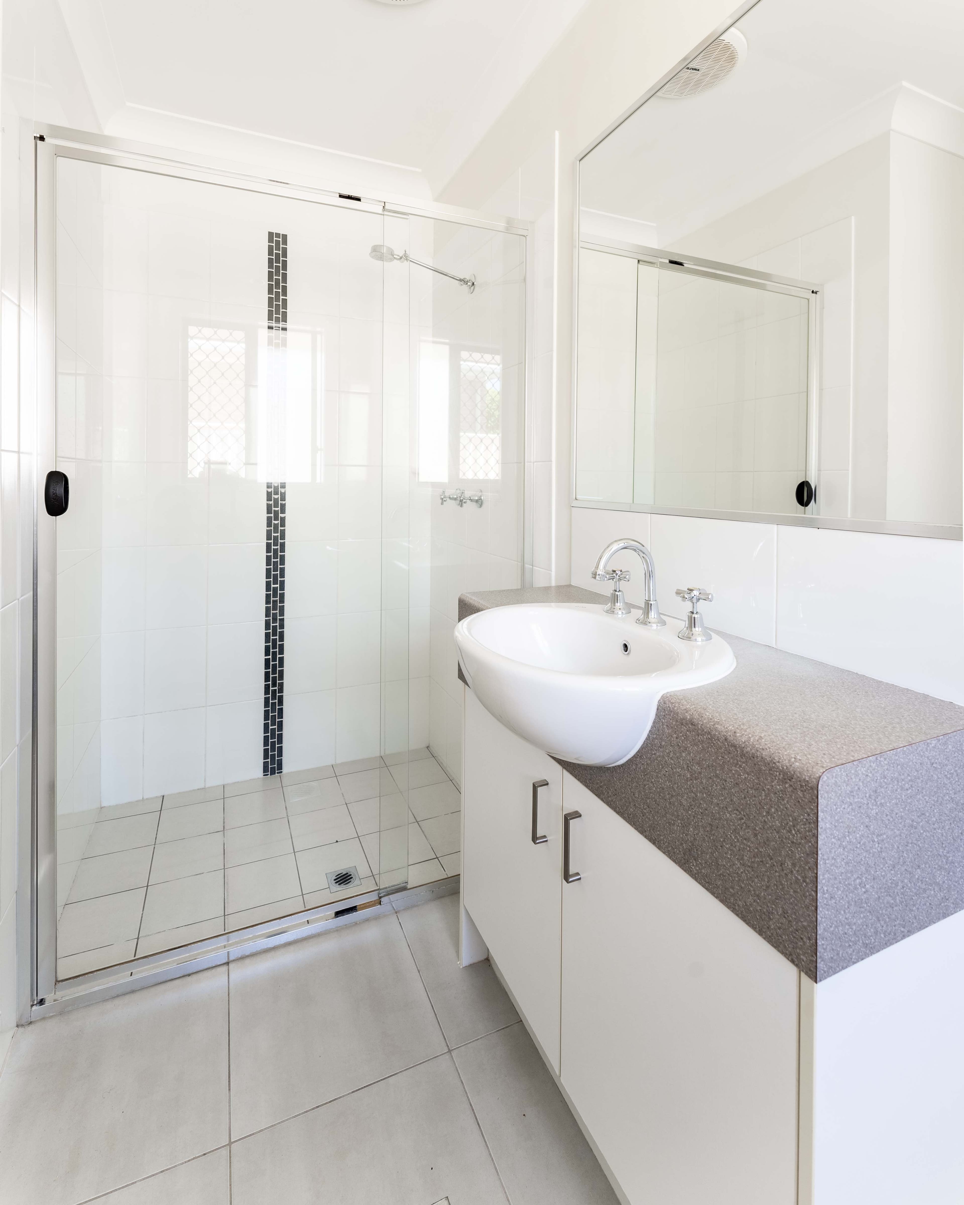 4 Suncrest Street, Emerald QLD 4720, Emerald - Thumbnail 7