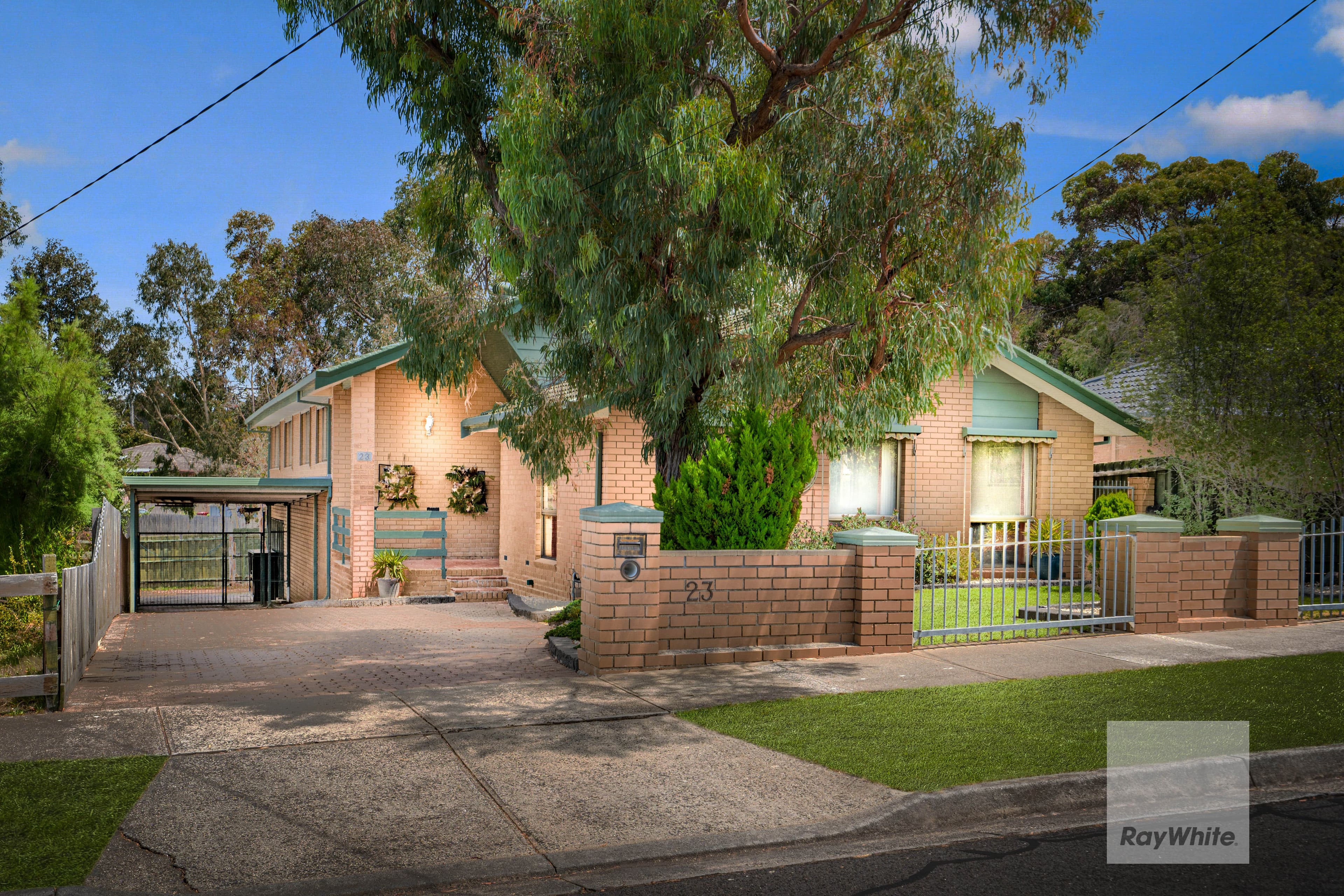 23 Blyton Crescent, Sunbury VIC 3429, Sunbury - Thumbnail 2