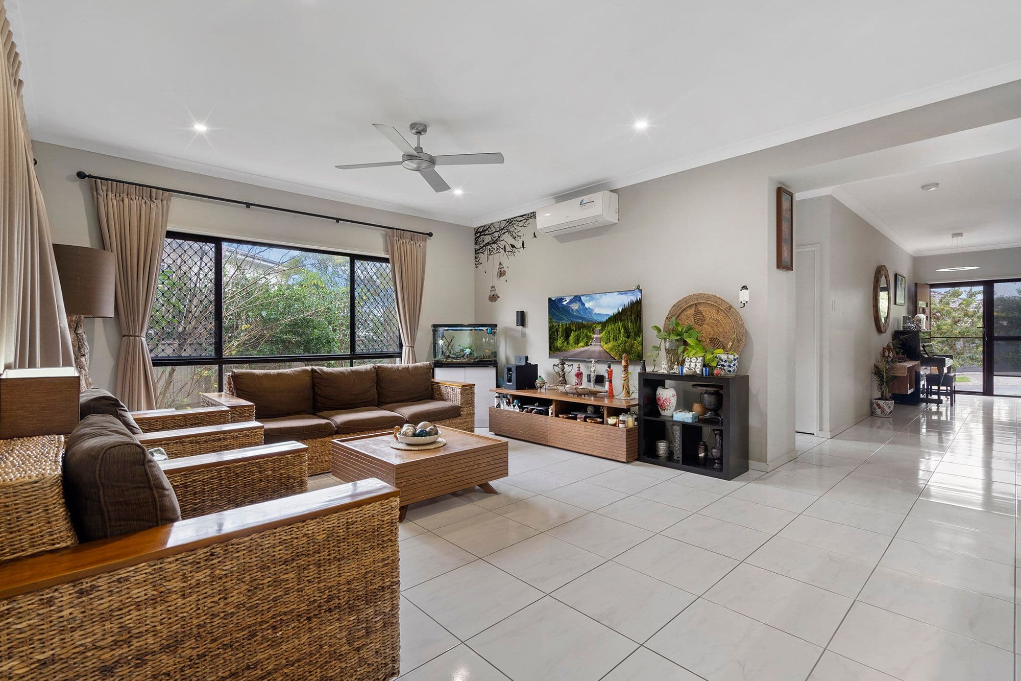 13 Valley Circuit, Kuraby QLD 4112, Kuraby - Thumbnail 3