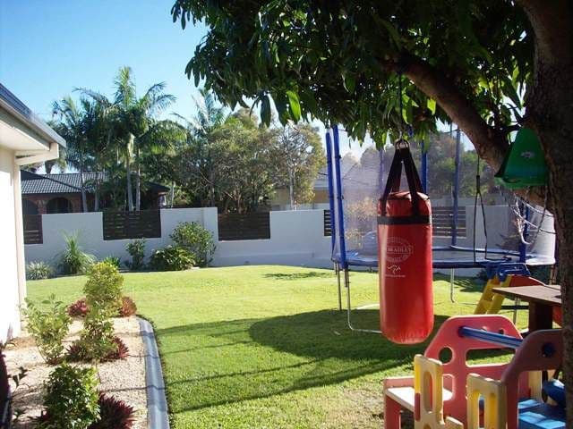 18 Rawlinna Drive, MERMAID WATERS QLD 4218, Mermaid Waters - Thumbnail 8