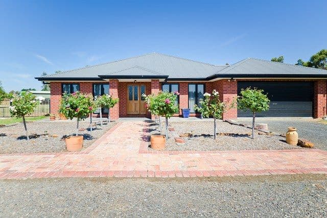 45 Sanctuary Rise, MICKLEHAM VIC 3064, Mickleham - Thumbnail 3